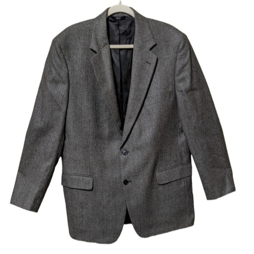 Brooks Brothers 346 wool checked suit coat, blazer  men's size 44R